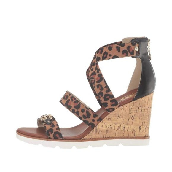 NIB G by GUESS GBG LOS ANGELES Women 8 ROXAN Wedge Heel Cheetah Leopard Sandals - Picture 3 of 8
